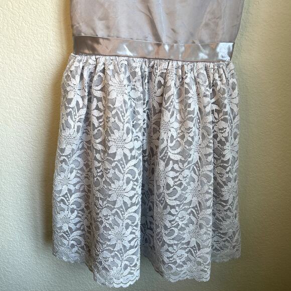 George Silver Formal Lace gray Dress Youth Girls size 14 Large Wedding event - Picture 6 of 7